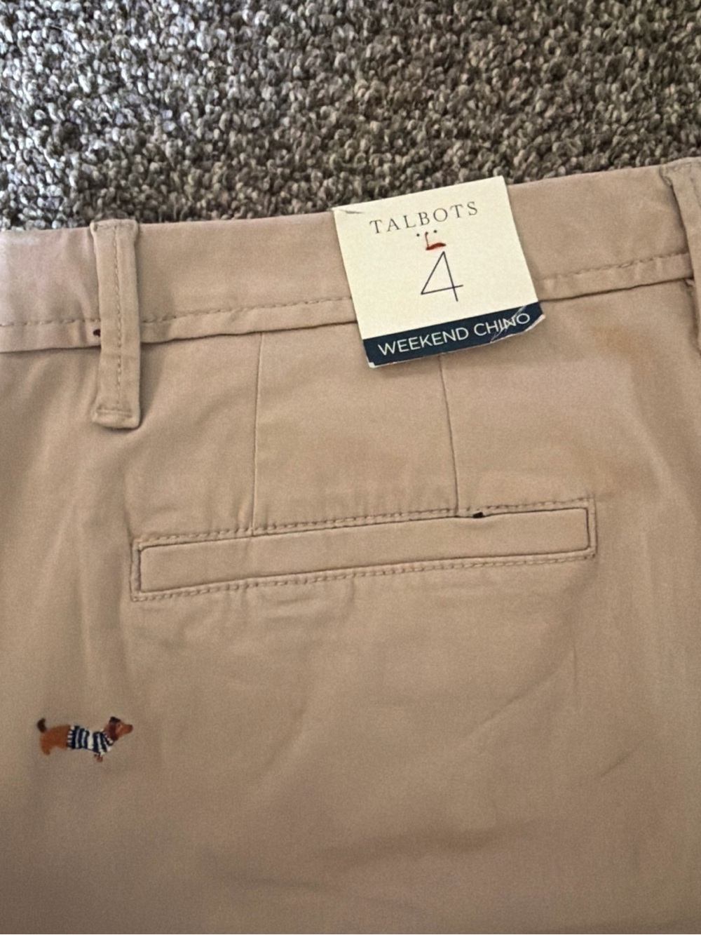 Talbots weekend Chinos with dachshound wiener dog Embroidery size 4 NWT - Picture 4 of 6
